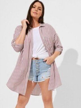 Torrid Striped Oversized Longline Shirt/Shacket – Size 4 – Very Good Condition